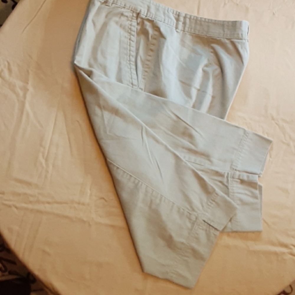 Liz Claiborne Cotton Capris